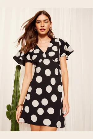 Friends Like These Flutter Sleeve Slips Back Mini Kjole50