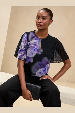 Lipsy London Printed Chiffon Angel Sleeve Blouse38