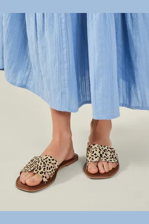 Accessorize Cut-Out Leopard Print Slide Sandalseu355