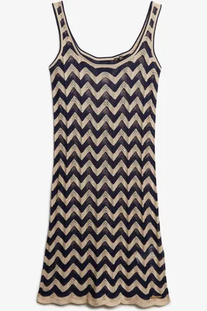 Superdry Zigzag Knit Mini Dress44