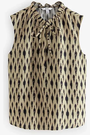 Next Halter Tie Neck Sleeveless Top40