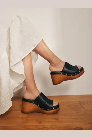 Next Signature Premium Leather Round Peep Toe Stud Plaform Clog Wegdes