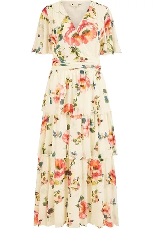 Yumi Floral Mesh Tiered Maxi Dress48