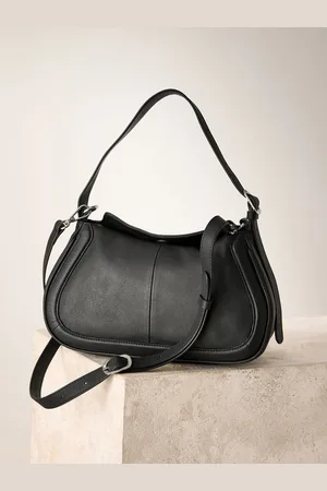 Next Leather Curved Cross Body Bagen