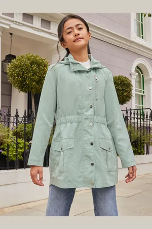 Lipsy London Vandafvisende letvægts regnfrakke (3-16år)5 år (110cm)