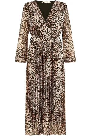 Yumi Leopard Print Pleated Long Sleeve Wrap Midi Dress38