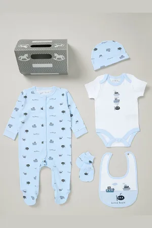 Rock-a-bye Baby Boutique Blue Printed All in One 100% Cotton 5-Piece Baby Gift SetOp til 3 måneder (50 - 62cm)