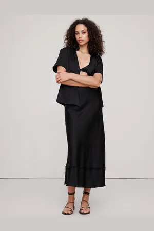 Banana Republic Satin Midi Skirtmedium