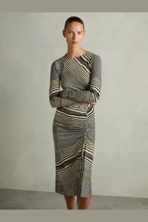 Reiss Riyo Trykt Ruched Midi Kjole38