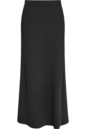 Yumi Satin Midi Skirt44