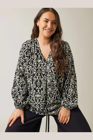 Evans Damask Print Pleated Front Black Top50-52