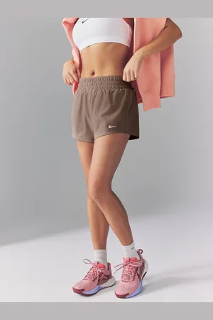 Nike One Dri-FIT Mid-Rise 3" Brief Lined Shortsmedium