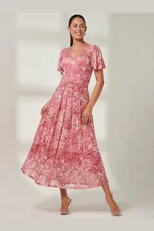 Jolie Moi Bianca V-Neck Pleated Mesh Maxi Dress38