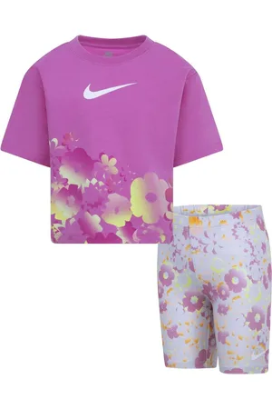 Nike Little Kids Flowral T-Shirt And Shorts Set116122cm