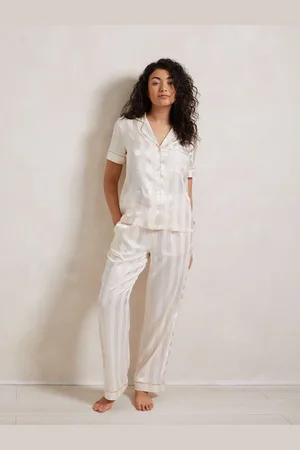 Chelsea Peers Satin Jacquard Stripe Long Pyjama Set36