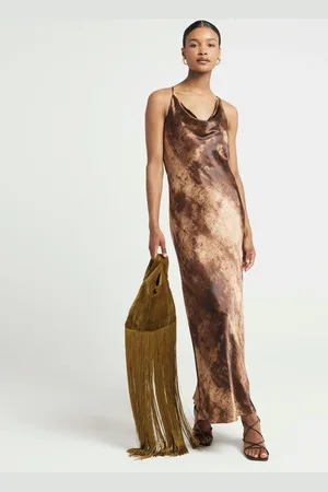River Island V-Neck Floral Slip Dress42