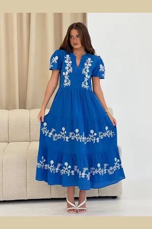 Girl in Mind Arina Puff Sleeve V-Neck 100% Cotton Midi Dress40
