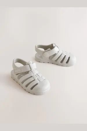 Next Fisherman Sandaler