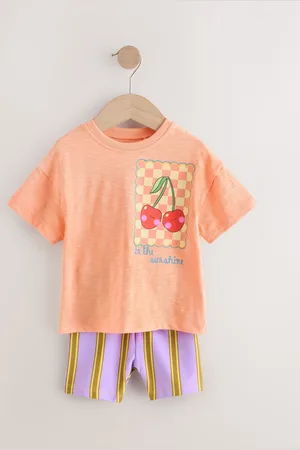 Next Short Sleeve T-Shirt and Cycle Shorts Set (3mths-7yrs)4 - 5 år (104 - 110cm)