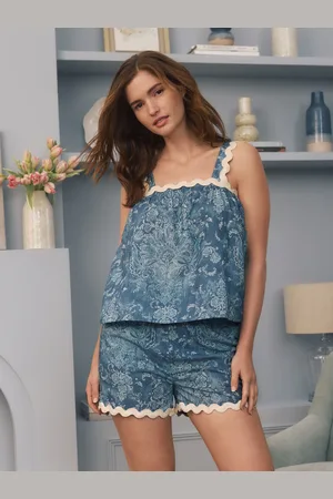 Laura Ashley Cami Scalloped Shorts Set Pyjamas38