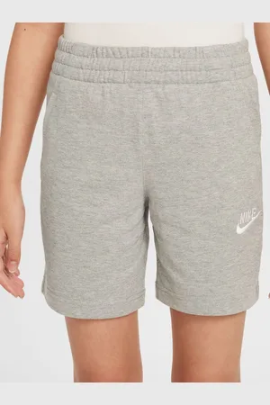 Nike 100% Cotton Sportswear Club Shorts7 - 8 år (122 - 128cm)