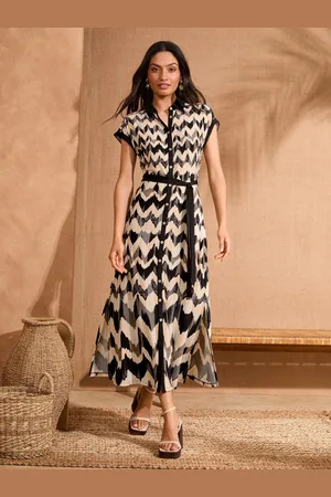 Love & Roses Chevron Printed Jersey Kortærmet Midi Skjortekjole36