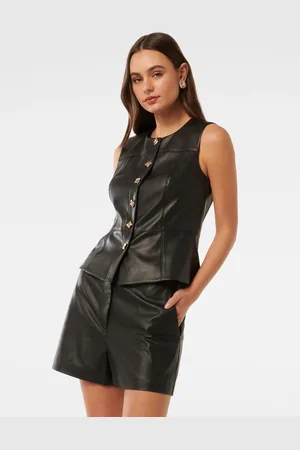 Forever New Kim Vegan Læder Button Front TopL
