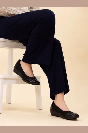 Lunar Natasha II Black Comfort Shoes