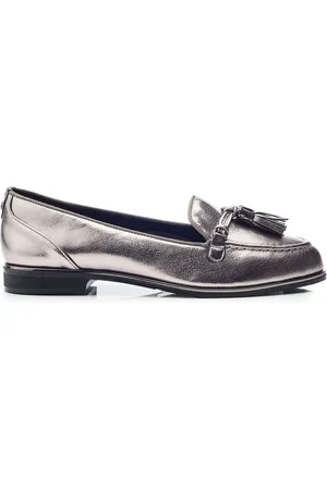 Moda In Pelle Evvaa Flat Slip on Tassle Barrel Loafers
