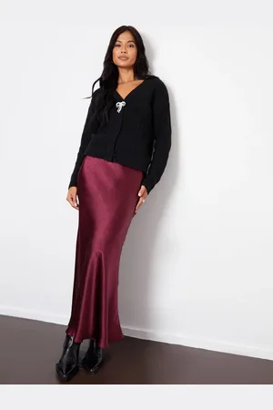 Threadbare Maxi Velvet Slip Skirt40