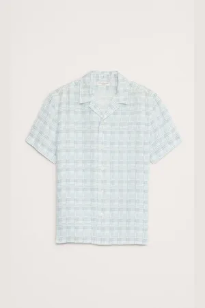 Banana Republic Standard-Fit Linen Resort Shirtlarge