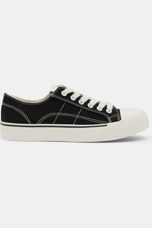 Hush Puppies Finley Canvas Trainers