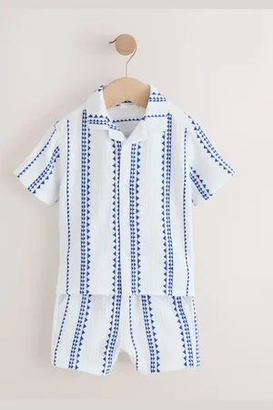 Next 100% Bomuld Kortærmet Revere Collar Textured Skjorter & Shorts Set (3mdr.-7år)4 - 5 år (104 - 110cm)