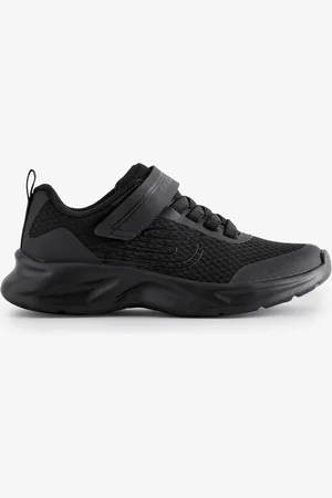 Skechers Dynamatic Swift Tread Trainers