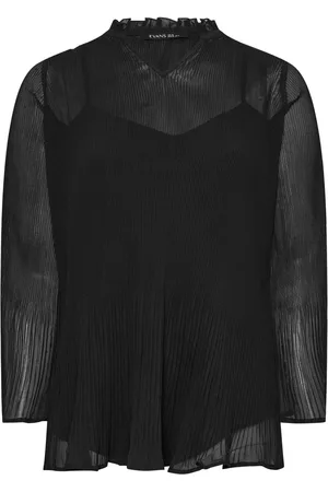 Evans Pleated Black Blouse48