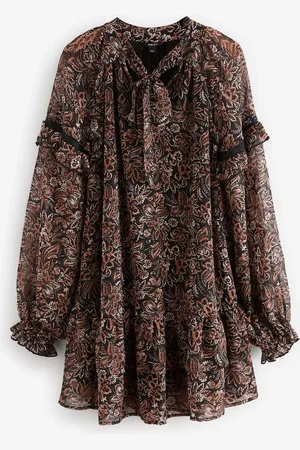 Next Slips Neck Flæsekant Langærmet Mini Kjole50