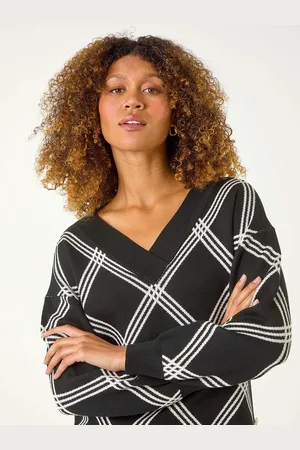 Roman Check Patterned V-Neck Knit Jumper48