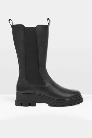 CELTIC & CO. Chunky Tall Chelsea Black Boots
