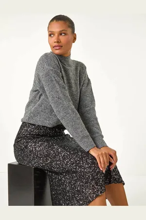Roman Fluted Hem Sequin Skirt40