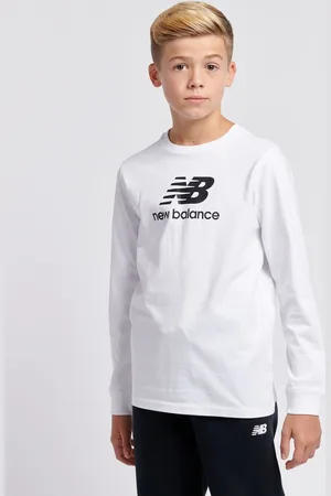 New Balance Boys 100% Cotton Stacked Logo Long Sleeve T-Shirt7 - 8 år (122 - 128cm)