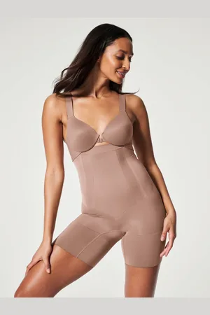 Spanx Firm Control Oncore Høj talje Mid Thigh ShortsM