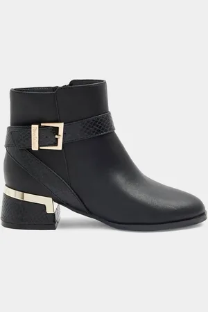 River Island Pigestøvler med hæl