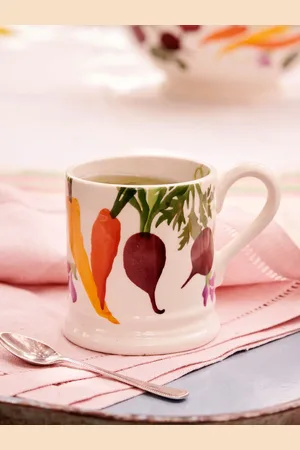 Emma Bridgewater Gulerødder og rødbeder 1/2 pint krusEn