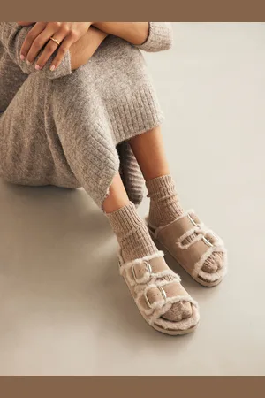 Next Forever Comfort Faux Fur Double Strap Fodseng-sandaler