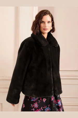 Love & Roses Faux Fur Collared Coat42