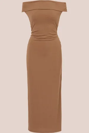 Adrianna Papell Off Shoulder Long Kjole42