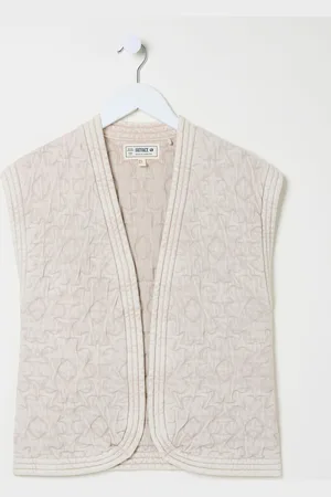 Fat Face FatFace Flora Quilted Waistcoat38