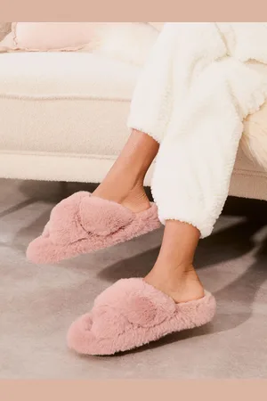 Lipsy London Cross Strap Super Soft Faux Fur Nightwear SlippersM