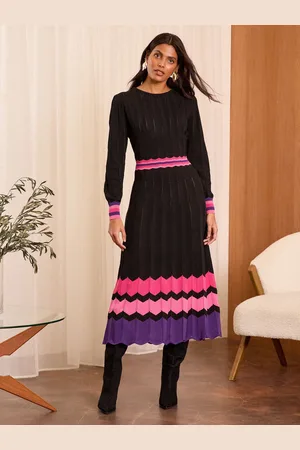 Love & Roses Fine Gauge Pleated Midi Knitted Dress44