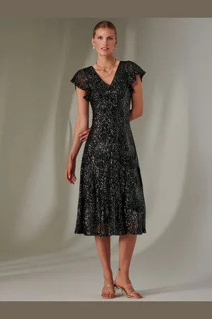 Jolie Moi Fit & Flare Sequin V-Neck Midaxi Dress42